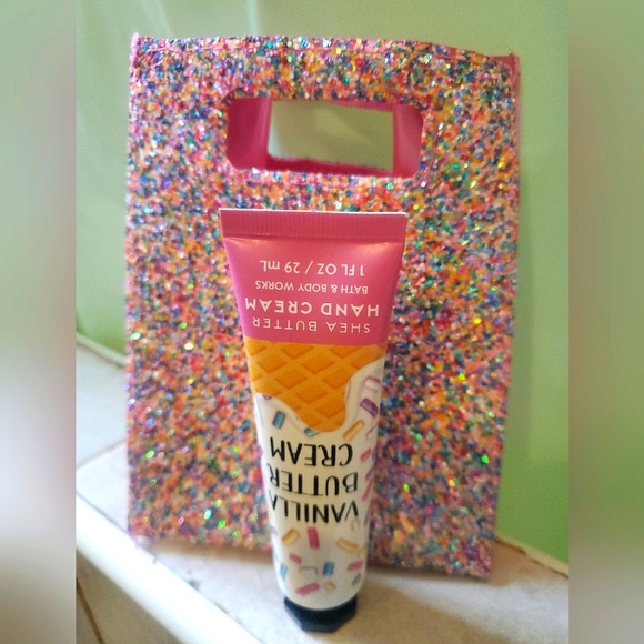Bath & Body Works Other - Bath & Body Works Hand Cream With Bag